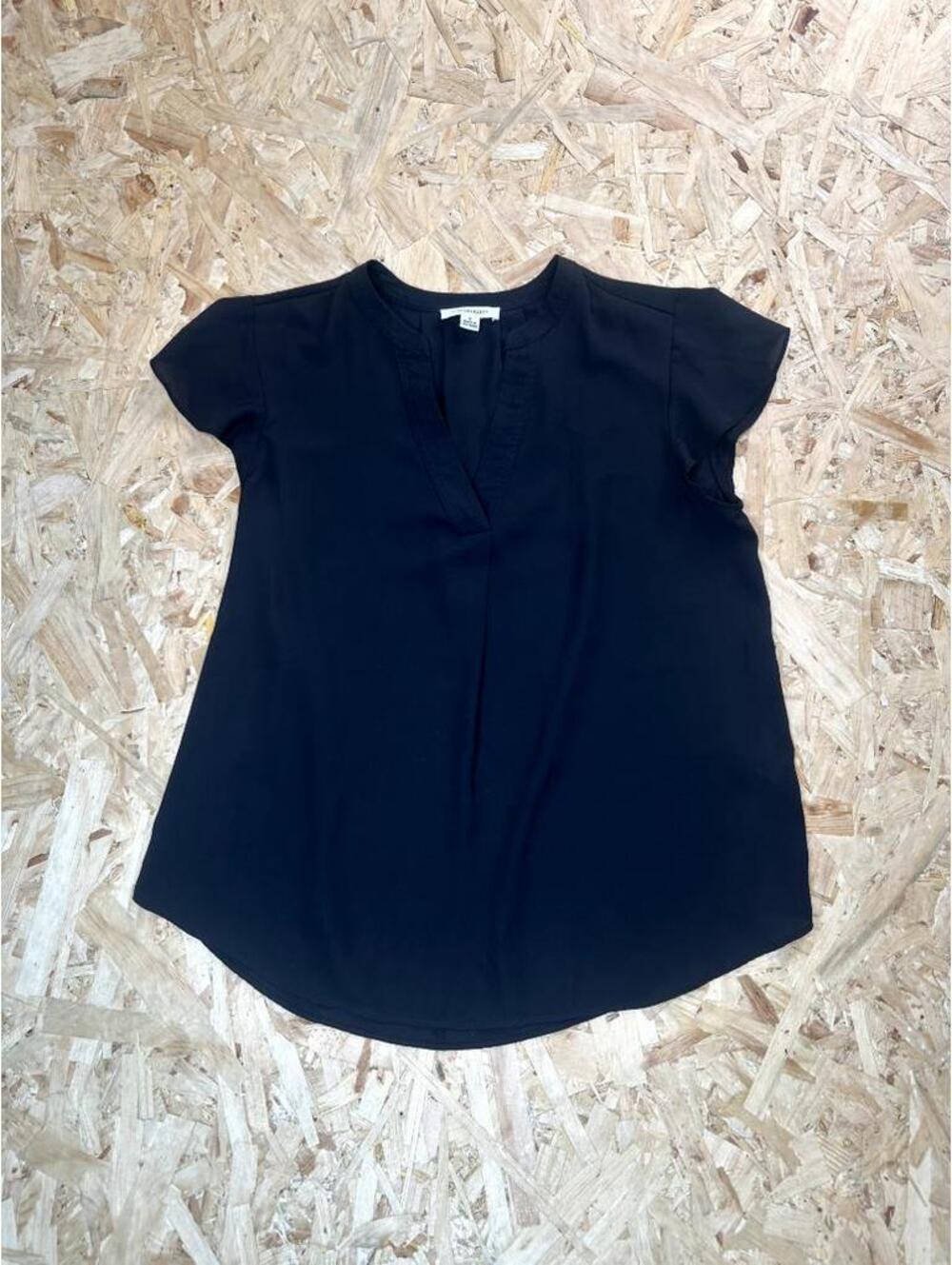 Calvin Klein Blouse Womens Small Black Split Neck Flutter Sleeve Chiffon Top